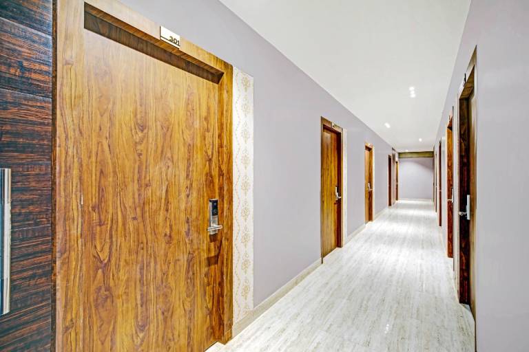 Townhouse OAK Hi-City — photo 3