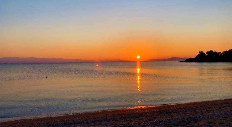 Beautiful vacation home with garden & terrace | Suitable for remote work | Pets allowed in South Pelion