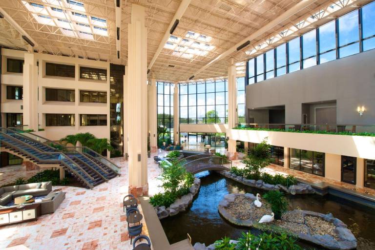 Embassy Suites by Hilton Palm Beach Gardens PGA Boulevard — photo 5