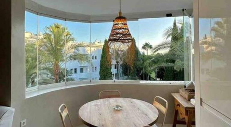 Holiday apartment with pool — photo 5
