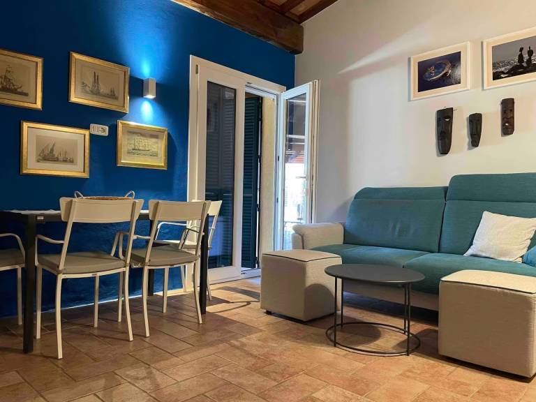 Villa 'Il Giardino' with Private Terrace, Wi-Fi and Air Conditioning in Castiglione della Pescaia