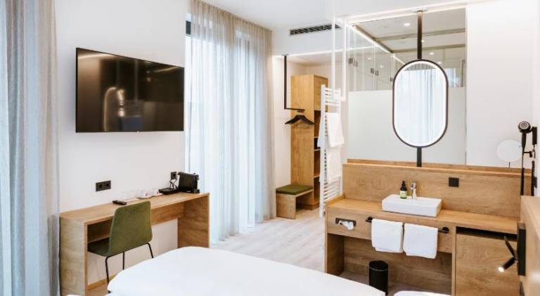 BEE GREEN Linz Self-Check-in-Hotel — photo 2