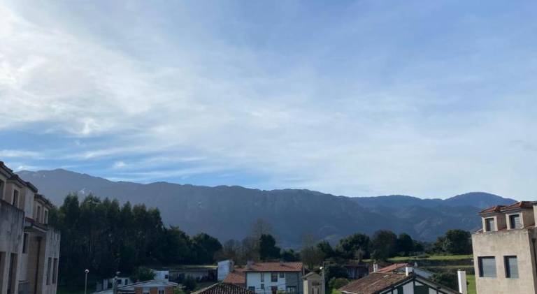 Fully equipped beautiful rental apartment with private pool & patio | Pets are welcome in Llanes