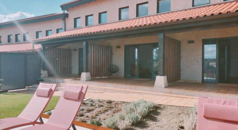 Apartment with pool, garden & terrace | Good for workation | Pets are welcome — photo 2