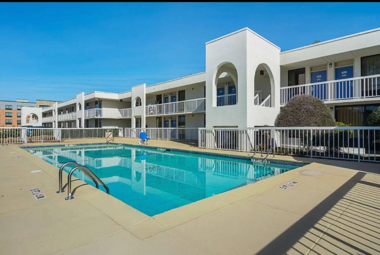 Motel 6 Newnan, GA in Newnan, GA