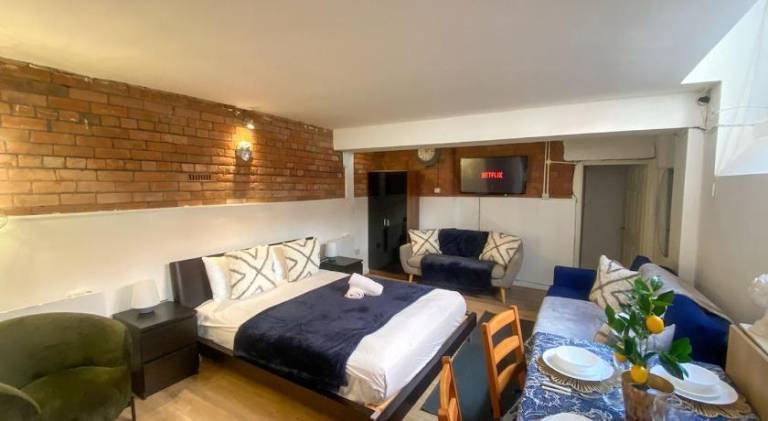 Holiday apartment | Next to Manchester Cathedral | Dogs allowed in Manchester