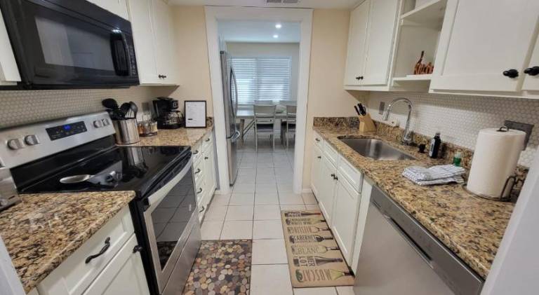 HHI Homes LLC — photo 4