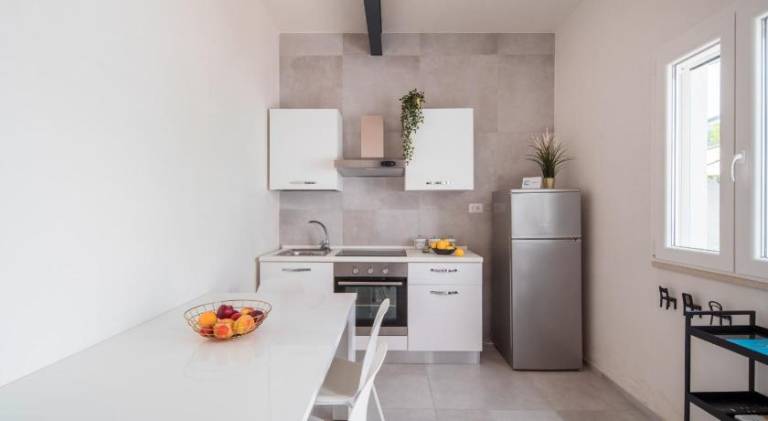 Apartment with yard | Suitable for remote work | Pet-friendly — photo 5