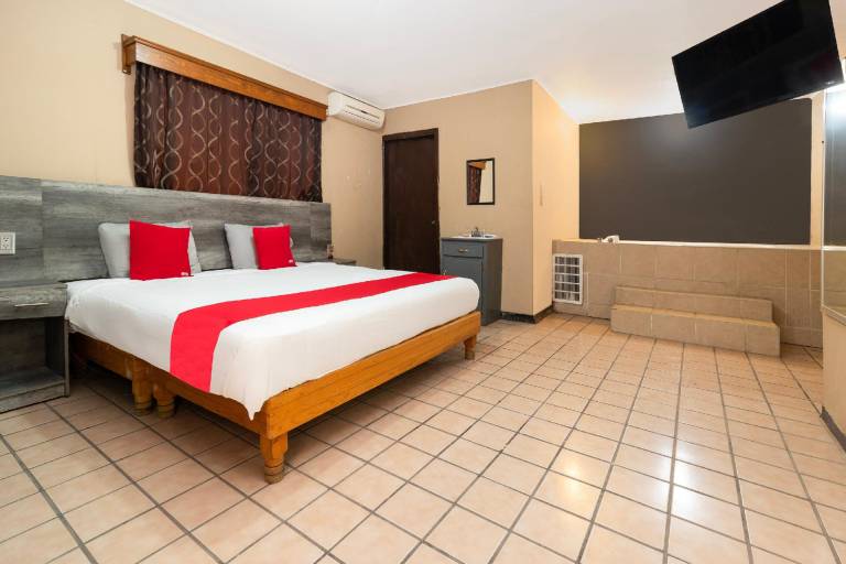 OYO Hotel Real Del Sur, Estadio Chihuahua in Chihuahua
