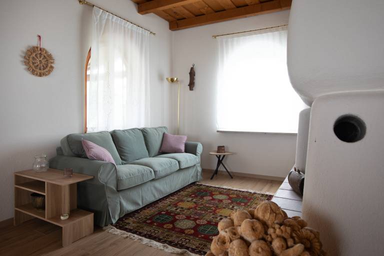 Apartment 'La Ginestra "Pinot Grigio" with Garden — photo 4