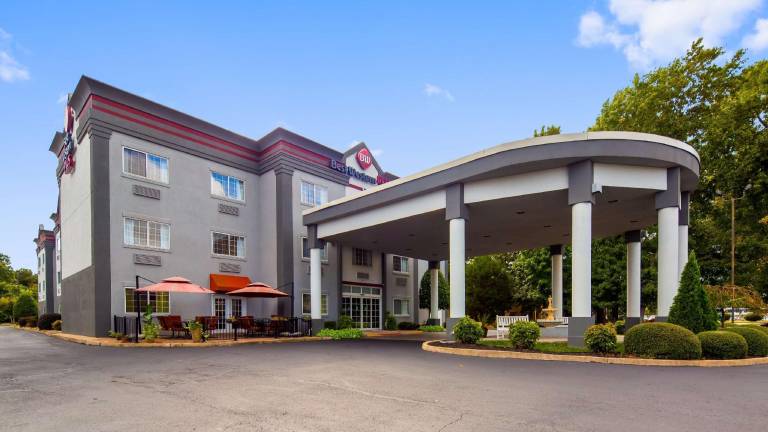 Best Western Plus Newport News Inn & Suites in Newport News, VA