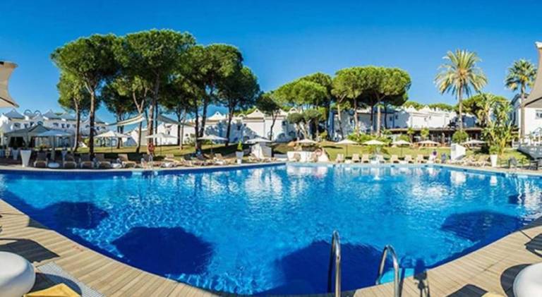 Vacation home with sauna, garden & private pool in Marbella