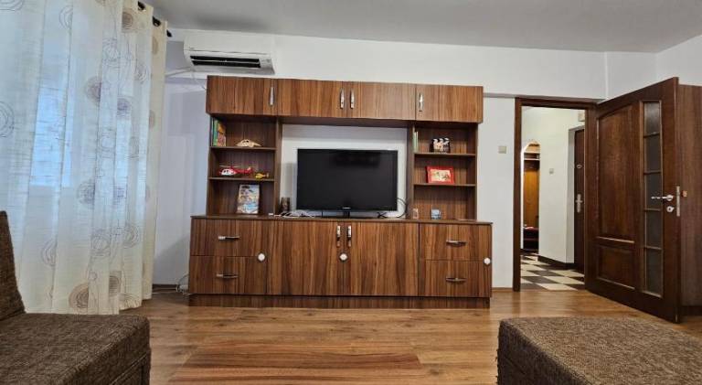 Authorised 2BR Apt near CityCenter - 1 parking lot — photo 2