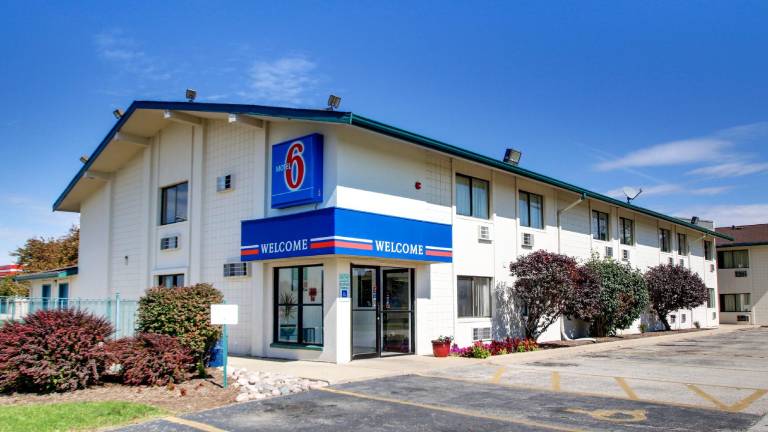Motel 6 Normal, IL - Bloomington Area in Normal, IL