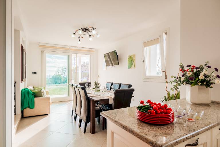 Child-friendly pleasant villa with private pool, BBQ & yard | Pool view | Pets are welcome — photo 4