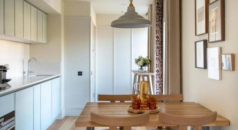 Children-friendly serviced apartment with garden | Close to Holyrood Palace | Suitable for remote work | Pets allowed — photo 5