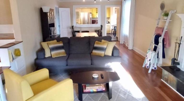 Fully equipped lovely vacation home with patio & BBQ | Suitable for remote work | Dogs allowed — photo 2