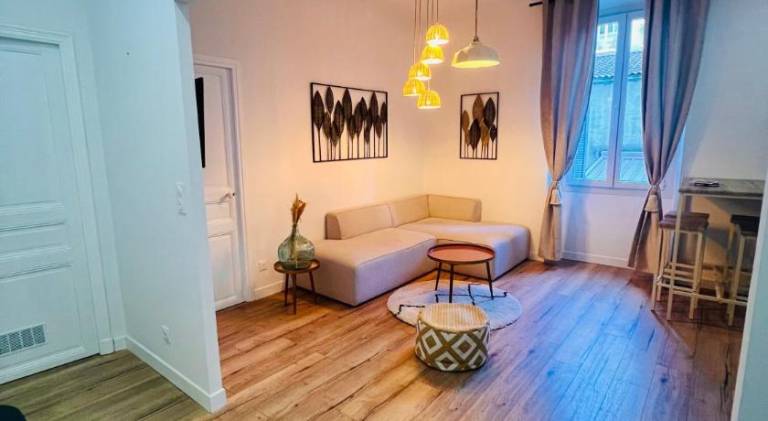 Rental apartment with 2 rooms for 4 persons in Ajaccio