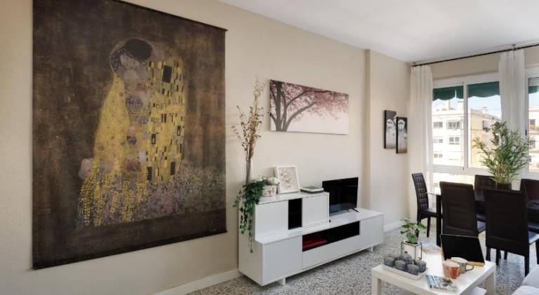 Rental apartment | Near Magic Fountain of Montjuïc | Pet-friendly — photo 4