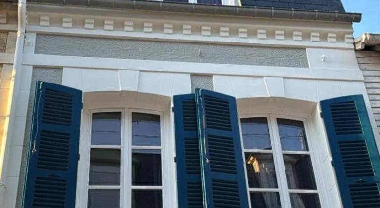 House with 2 rooms for 4 persons in Lisieux