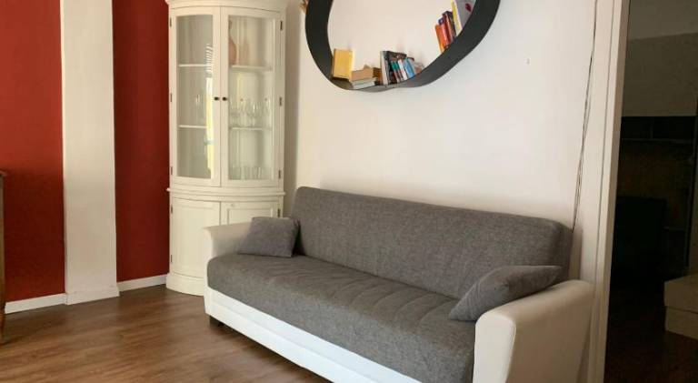 Apartment | Near Two Towers | Dogs allowed in Taverna