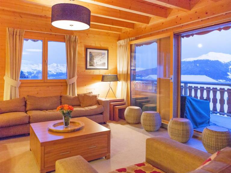 Chalet, sauna, terrace, balcony, fireplace or stove, tv, ski locker, 250m², Thyon — photo 2