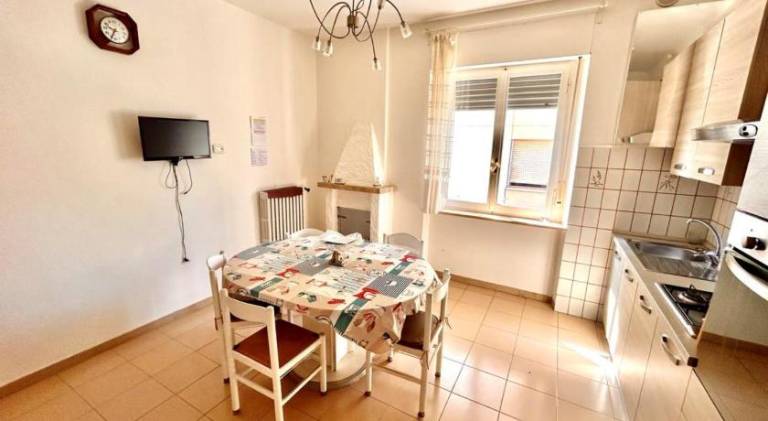Apartment with terrace — photo 5