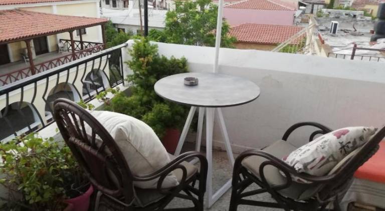 Apartment with terrace — photo 5