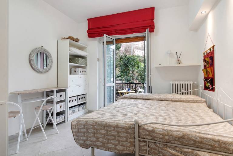 Apartment 'Margherita - Seafront' with Balcony, Wi-Fi and Air Conditioning in Rapallo