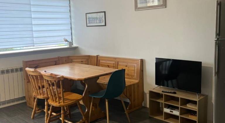Apartment with 2 rooms for 6 persons in Montreuil