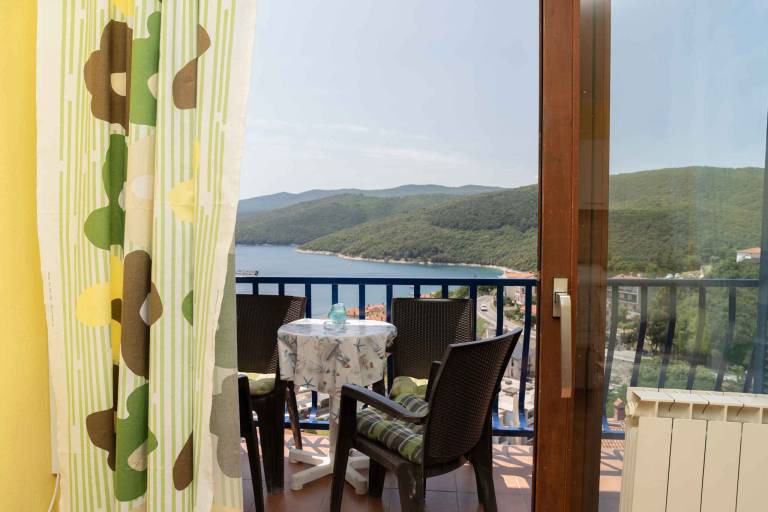 Ferienwohnung mit Balkon und Meersicht