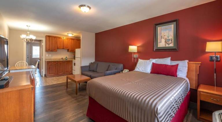 Sahara Courtyard Inn Penticton — photo 2