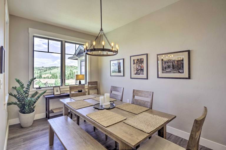 Winter Park Condo w/ Fireplace - 4 Mi to Slopes! — photo 2