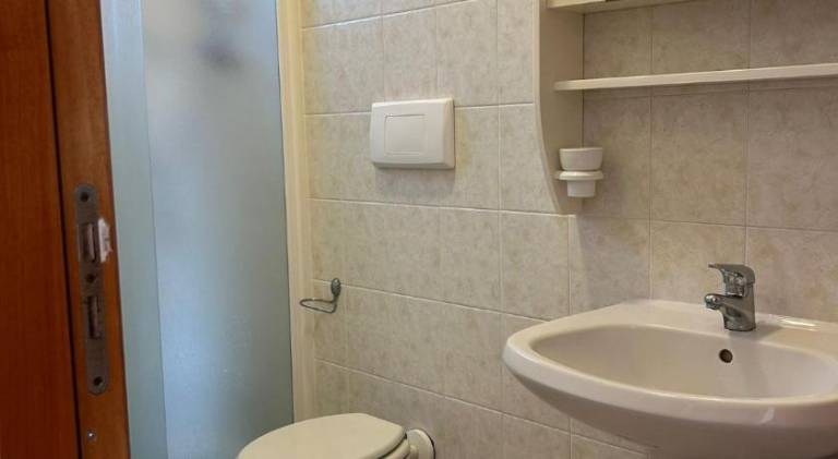 Serviced apartment with private pool, barbecue & terrace | Pets allowed — photo 2