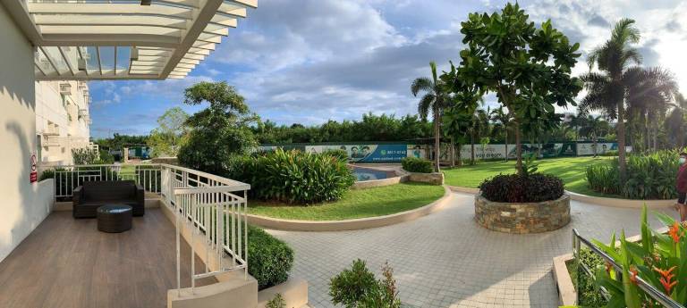 Vacation home with pool & garden — photo 5