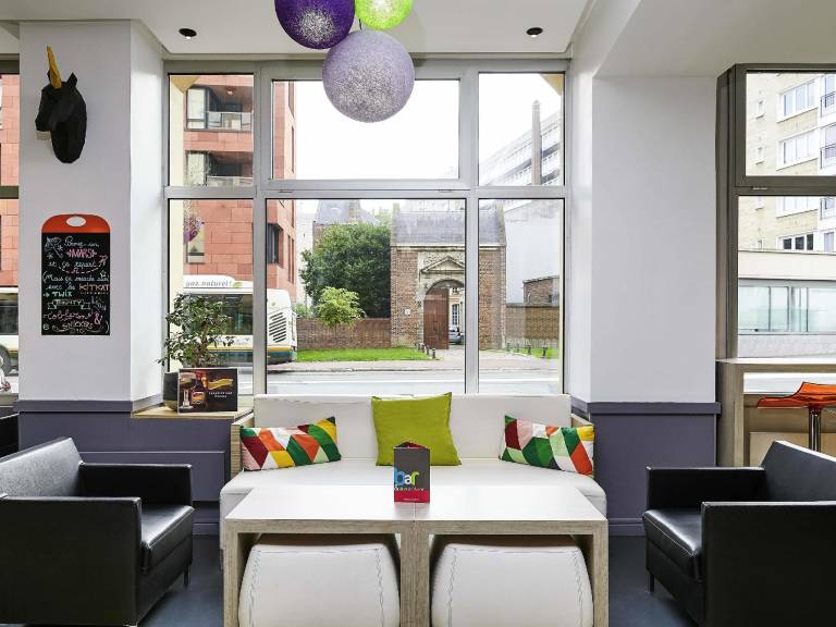 Ibis Styles Lille Centre Gare Beffroi — photo 3