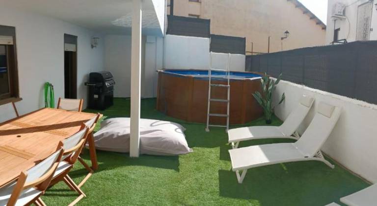 Apartment with pool | Pets are welcome — photo 5