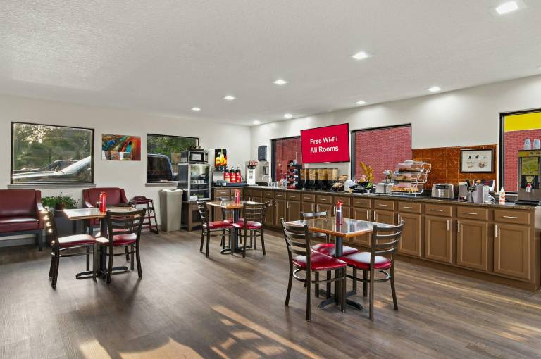 Red Roof Inn Baldwin — photo 3