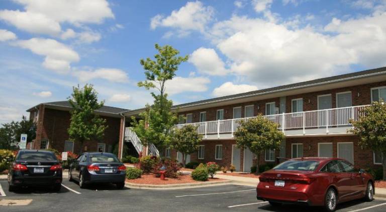 Affordable Suites Statesville — photo 2