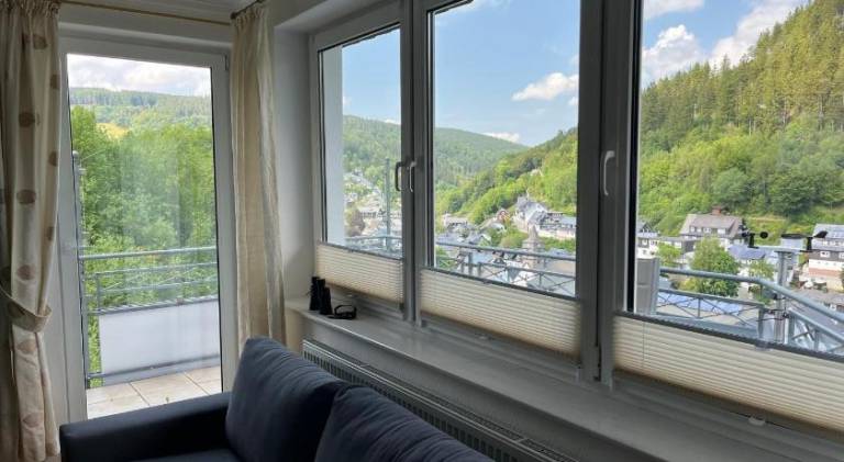 Holiday apartment with 2 rooms for 6 persons — photo 2