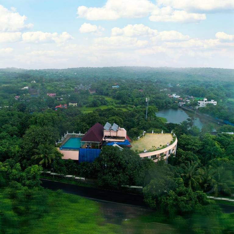 Villa Thane