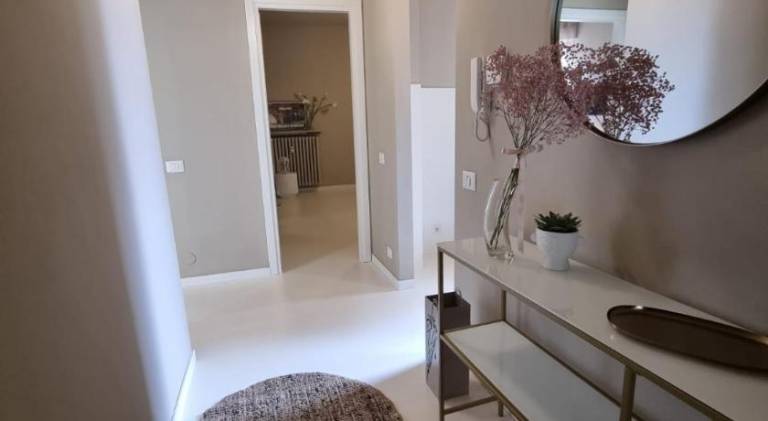 Holiday apartment with 2 rooms for 4 persons in Novara