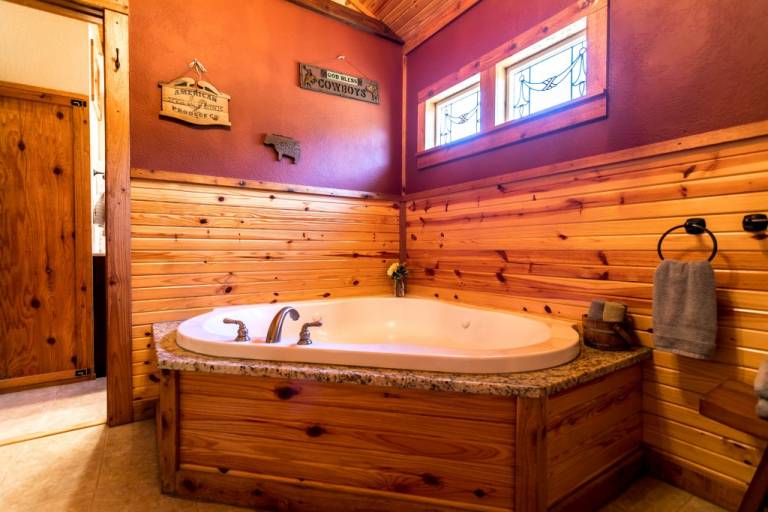 Cabin with 1 room for 4 persons — photo 2