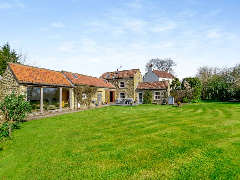 Children-friendly wonderful cottage with garden & barbeque | Pet-friendly — photo 2