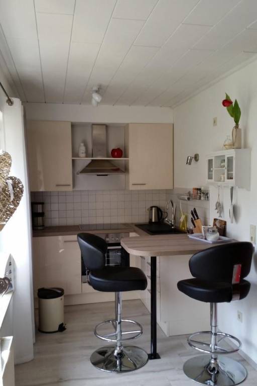Rental apartment with patio — photo 3