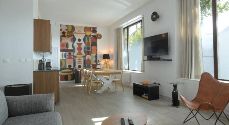 Au Cheval Blanc - Appartement Familial 6P Parking prive proche Colmar Centre — photo 2