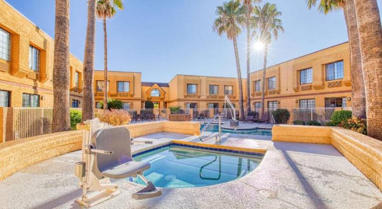 Best Western Green Valley Inn — photo 5