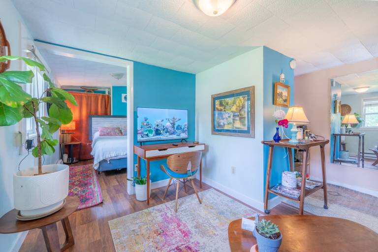 Boho-Chic 1 - Roku TV, Patio, Keurig, Dog-Friendly, Fenced Yard — photo 2