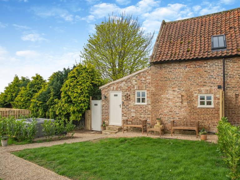 Cottage  Brandesburton