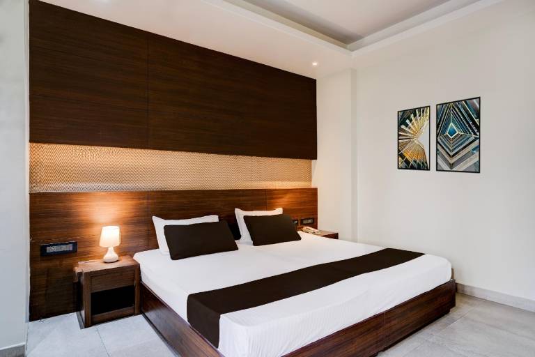Super Townhouse Guwahati Railway Station Formerly Niharika Guest House in Guwahati